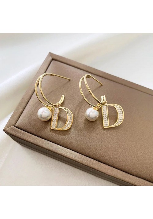 Summer Collection-D Hoop Earrings Gold